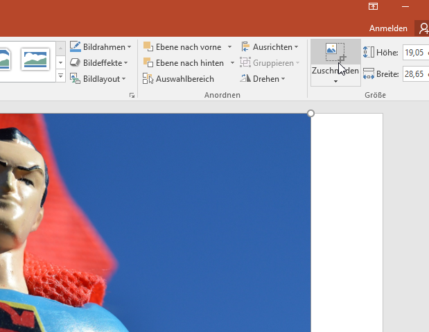 Video-Tutorial PowerPoint "Bilder zuschneiden": Screenshot "Bild auswählen und zuschneiden"